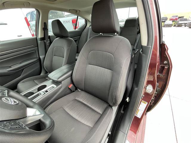 Used 2025 Nissan Altima 2.5 SV w/ SV Special Edition Package AWD/4WD image 18