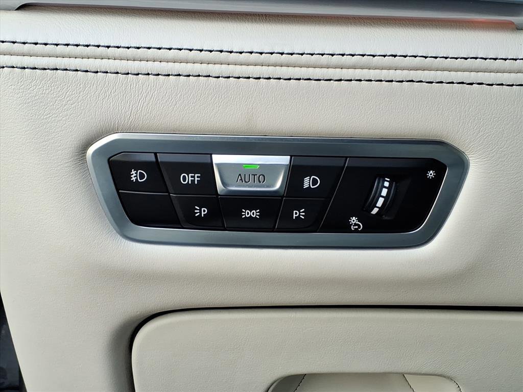 Used 2019 BMW X7 xDrive50i w/ Premium Package image 27