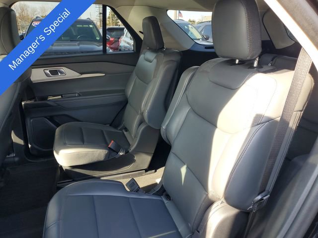 Certified 2025 Ford Explorer Active w/ Active Comfort Package AWD/4WD image 27