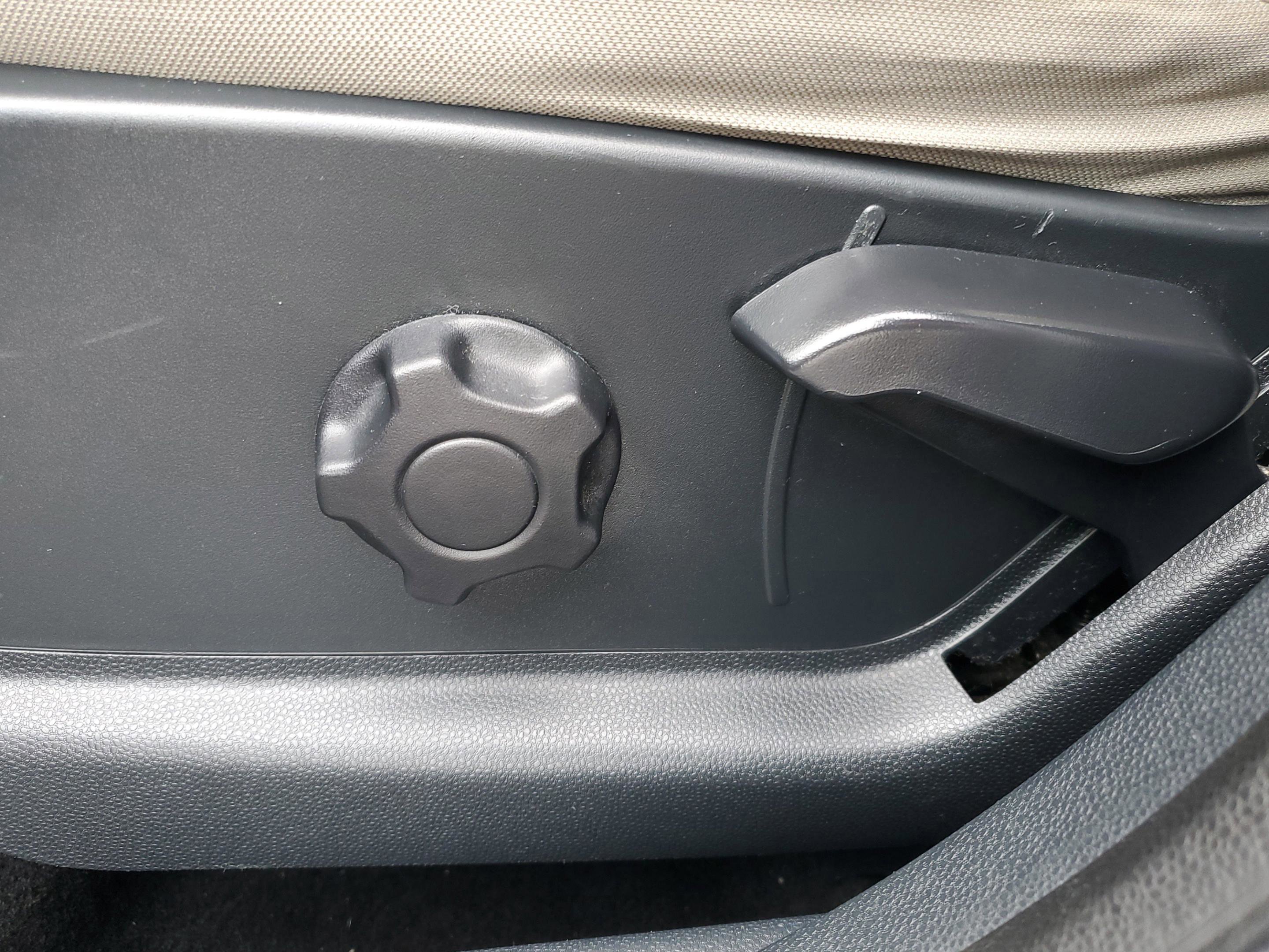 Certified 2020 Ford EcoSport S image 16