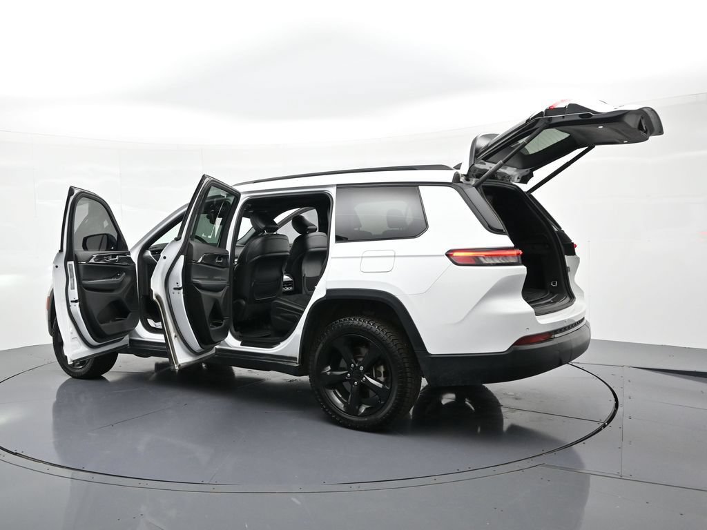 Used 2023 Jeep Grand Cherokee L Laredo AWD/4WD image 33