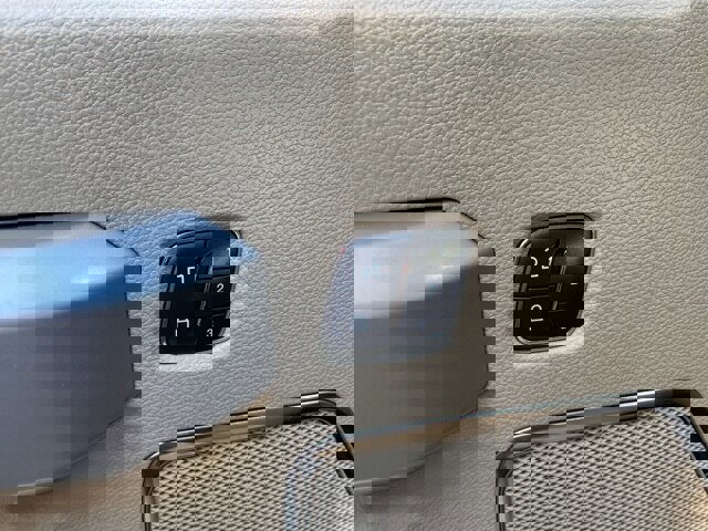 Certified 2019 Ford F250 Lariat w/ Lariat Value Package image 16