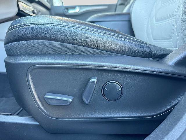 Certified 2023 Ford Escape SE w/ PHEV Premium Package FWD image 3