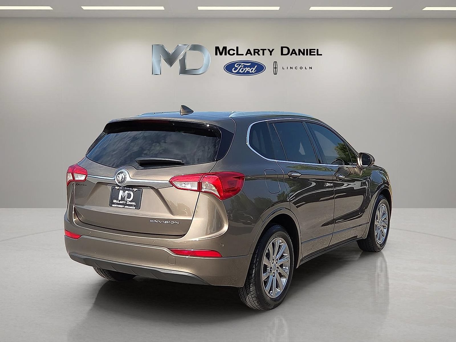 Used 2019 Buick Envision Essence FWD image 5