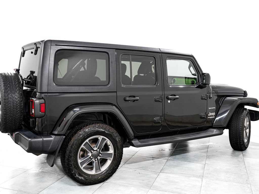 Used 2020 Jeep Wrangler Unlimited Sahara w/ Dual Top Group AWD/4WD image 7