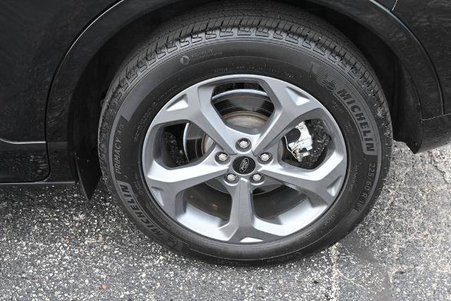 Certified 2024 Ford Escape ST-Line w/ Tech Pack #1 AWD/4WD image 16