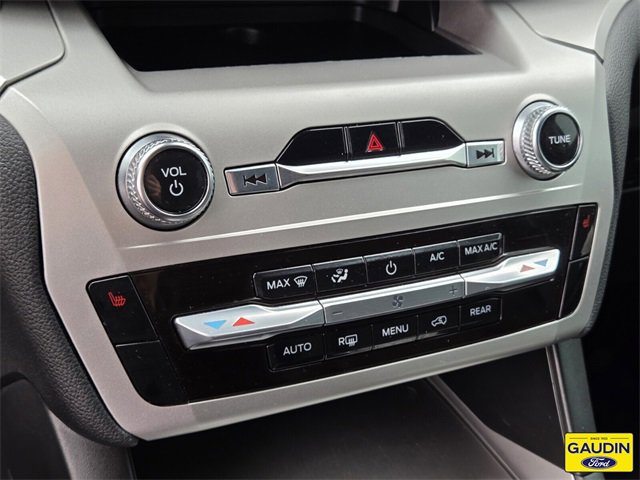 Certified 2021 Ford Explorer XLT image 23