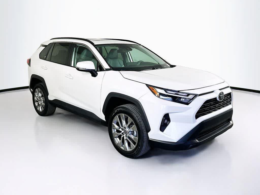 Used 2023 Toyota RAV4 XLE Premium AWD/4WD image 24