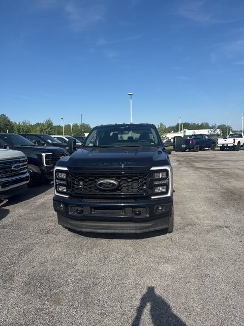 Certified 2025 Ford F250 XLT w/ Black Appearance Package AWD/4WD image 2