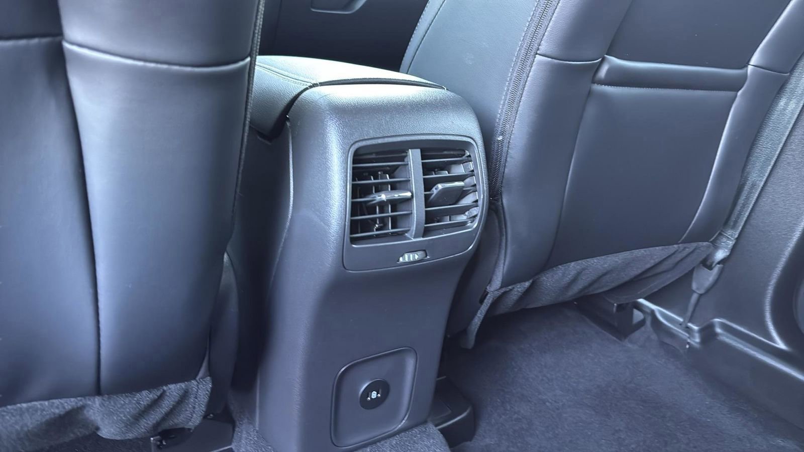 Certified 2026 Ford Escape SE image 28