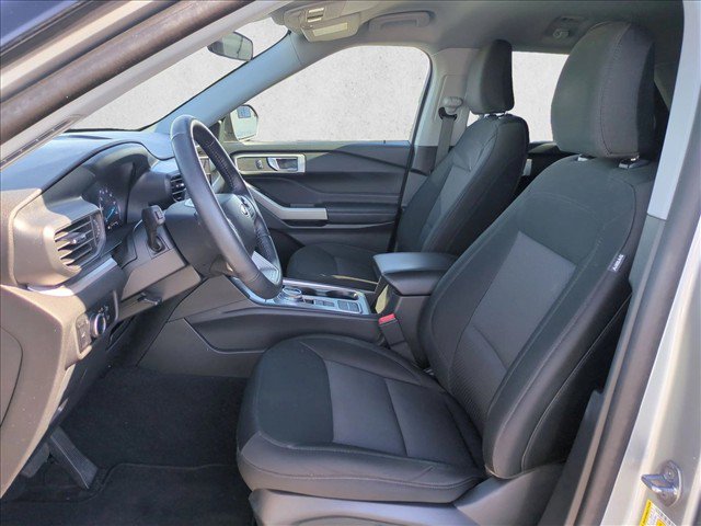 Certified 2023 Ford Explorer XLT RWD image 15