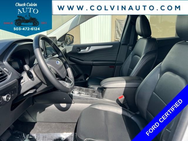 Certified 2025 Ford Escape Platinum AWD/4WD image 15