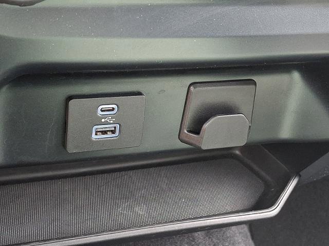 Certified 2023 Ford F150 XLT AWD/4WD image 23