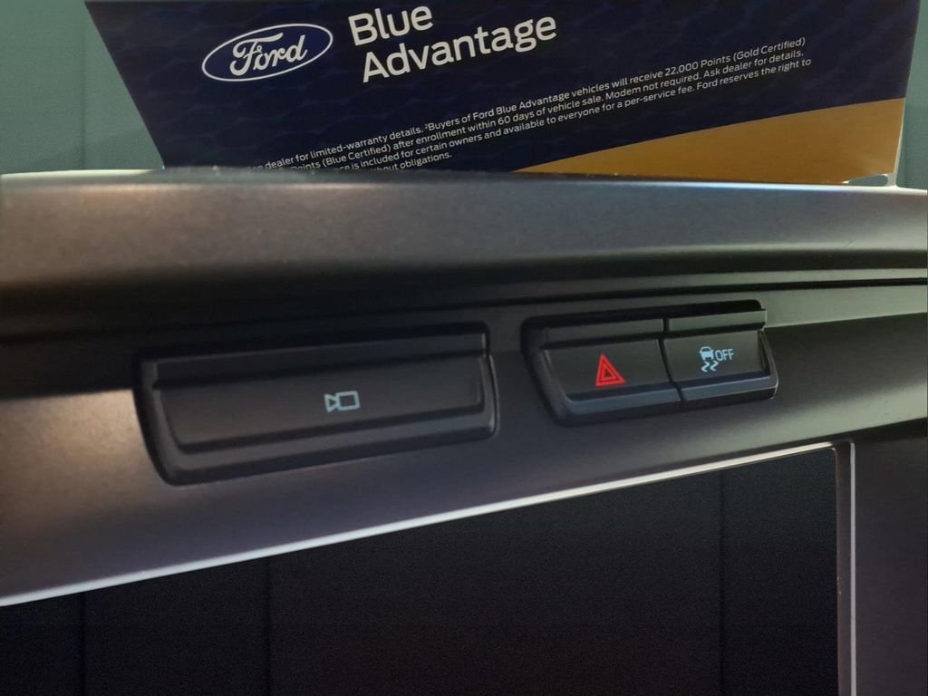 Certified 2023 Ford F150 XLT w/ Trailer Tow Package AWD/4WD image 10