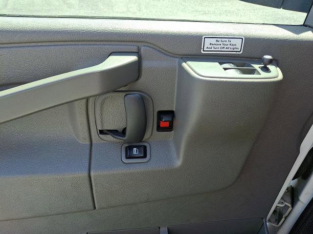 Used 2021 GMC Savana 3500 w/ Power Convenience Package RWD image 11