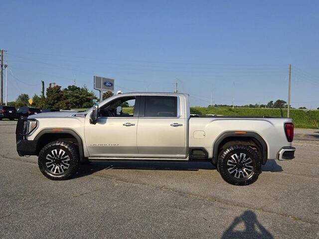 Used 2022 GMC Sierra 2500 Denali w/ Denali Ultimate Package AWD/4WD image 4