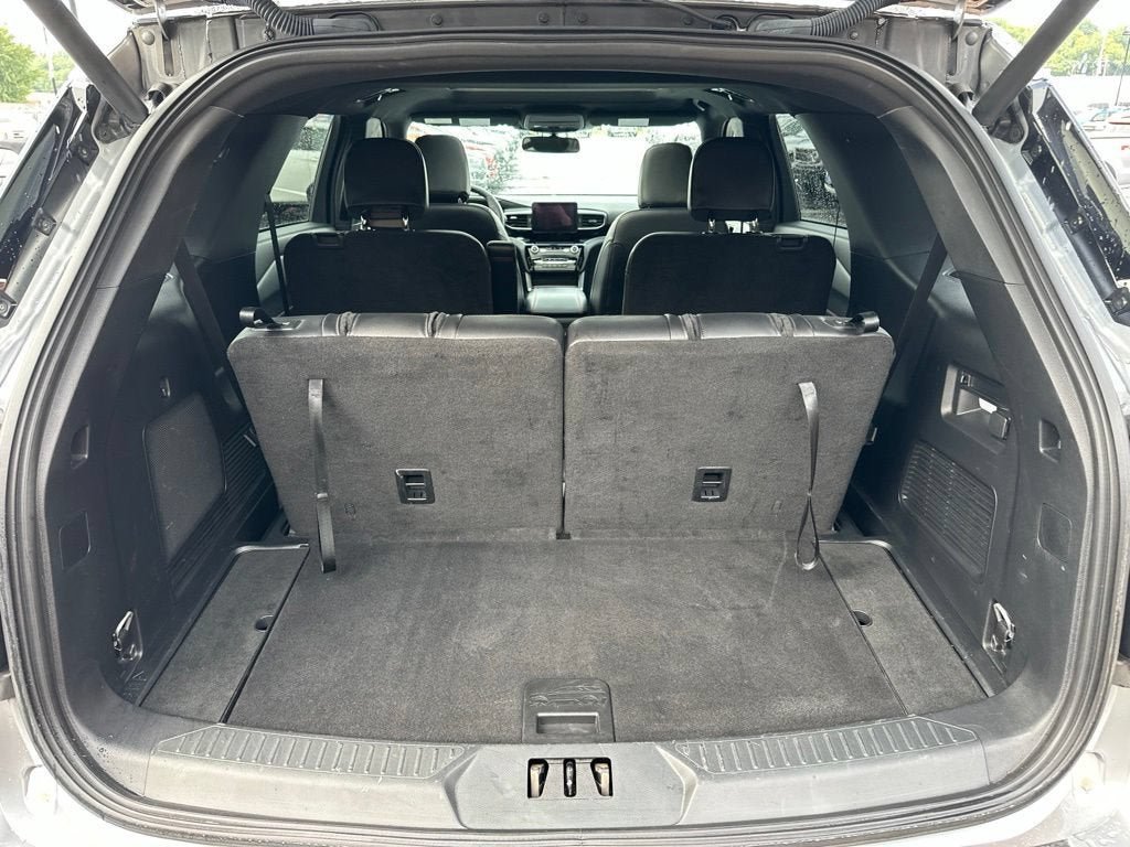 Certified 2023 Ford Explorer ST-Line w/ Class IV Trailer Tow Package AWD/4WD image 9