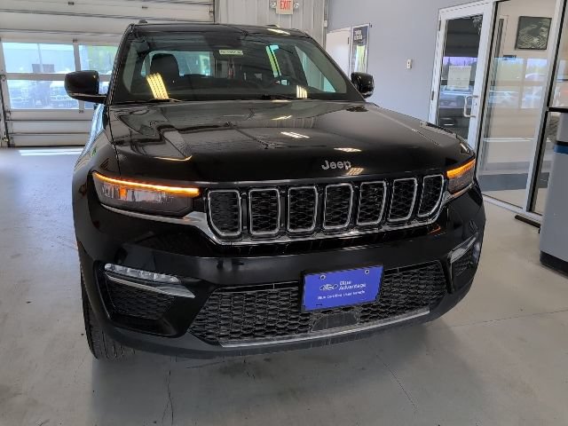 Used 2023 Jeep Grand Cherokee Limited AWD/4WD image 40