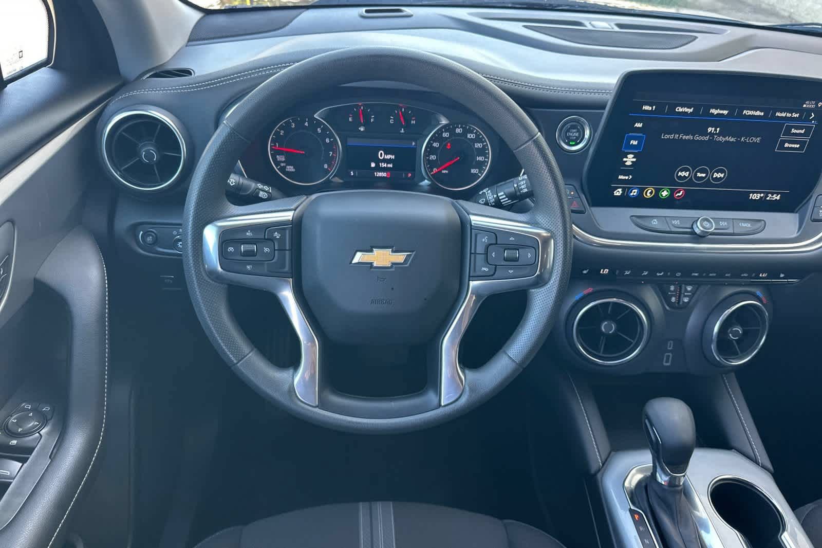 Used 2025 Chevrolet Blazer LT FWD image 15