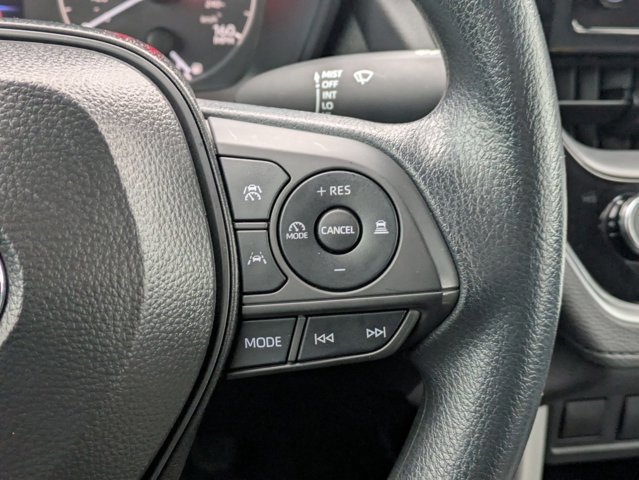 Used 2025 Toyota Corolla Cross AWD Hybrid image 18