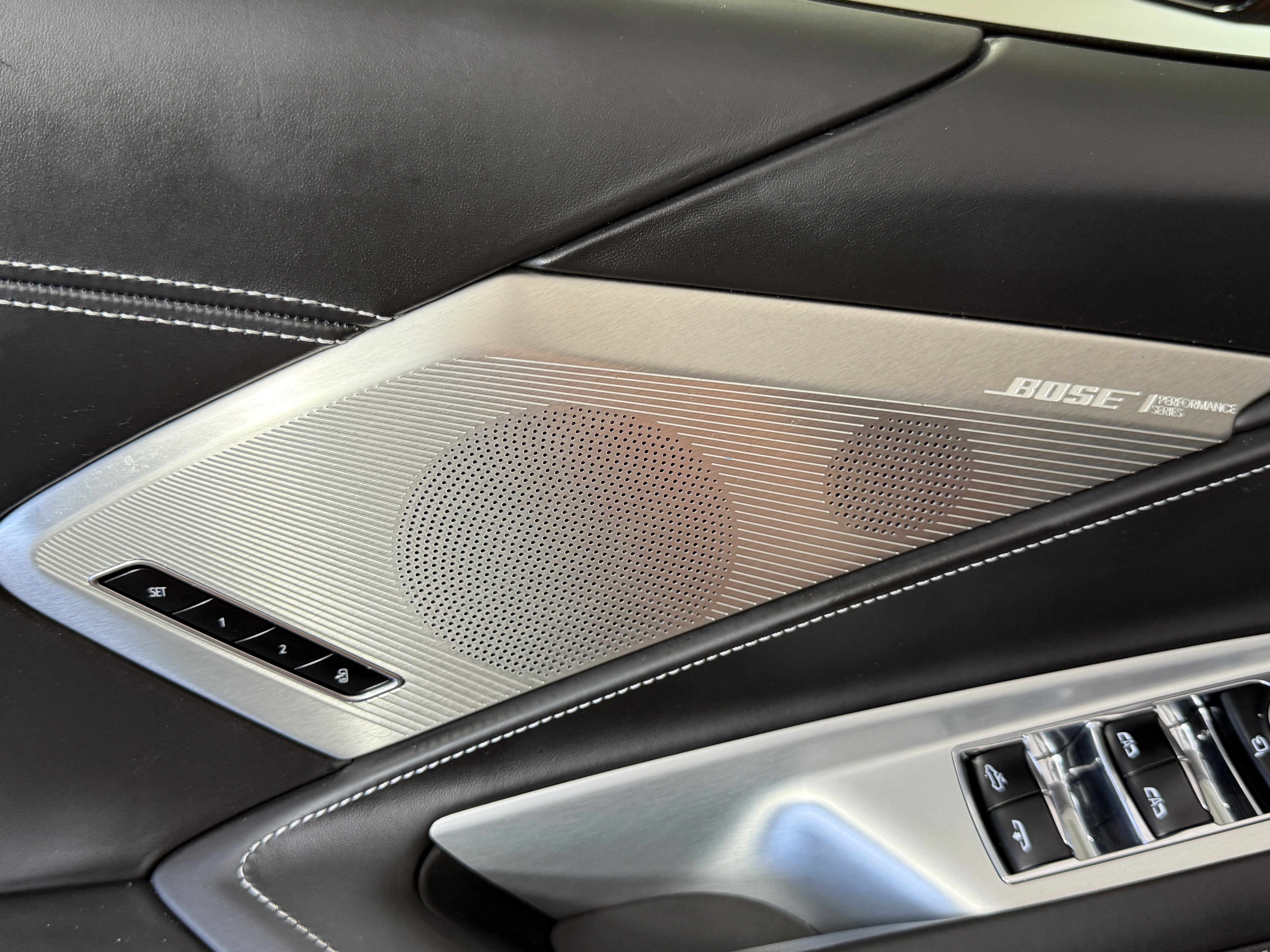 Used 2024 Chevrolet Corvette Stingray Premium Conv w/ Battery Protection Package image 16