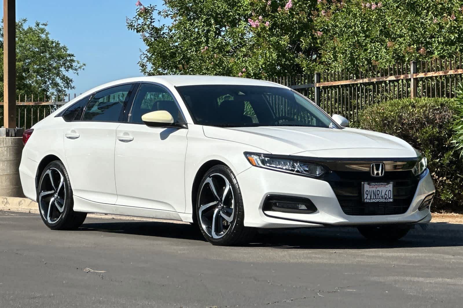 Used 2020 Honda Accord Sport image 9
