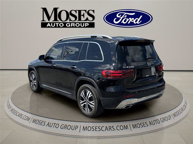Used 2025 Mercedes-Benz GLB 250 4MATIC image 7