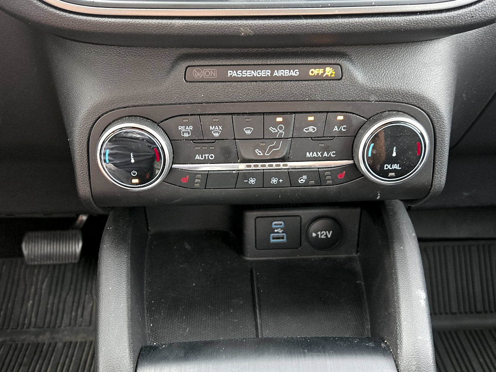 Certified 2023 Ford Escape Active AWD/4WD image 19