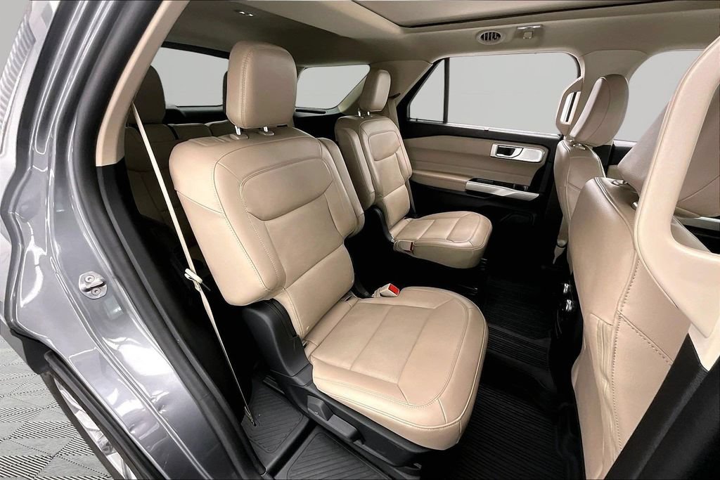 Certified 2023 Ford Explorer Limited w/ Limited Technology Package AWD/4WD image 27