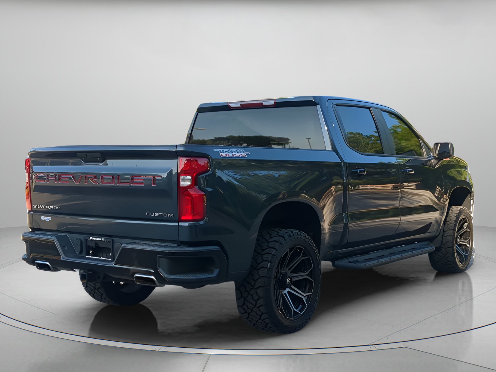 Used 2019 Chevrolet Silverado 1500 Custom Trail Boss w/ Custom Convenience Package AWD/4WD image 40