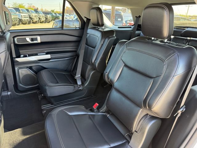 Certified 2023 Ford Explorer XLT w/ Equipment Group 202A AWD/4WD image 16