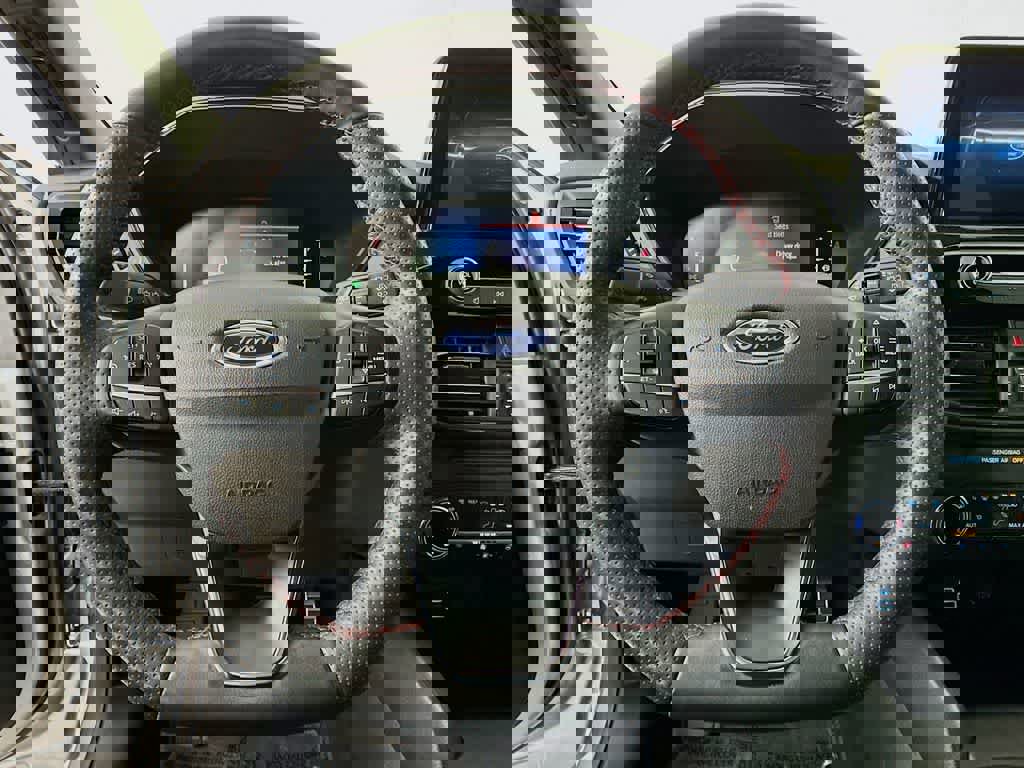 Certified 2023 Ford Escape ST-Line image 16