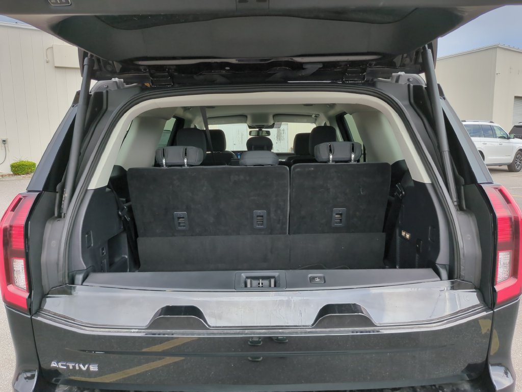 Certified 2025 Ford Expedition Active AWD/4WD image 13