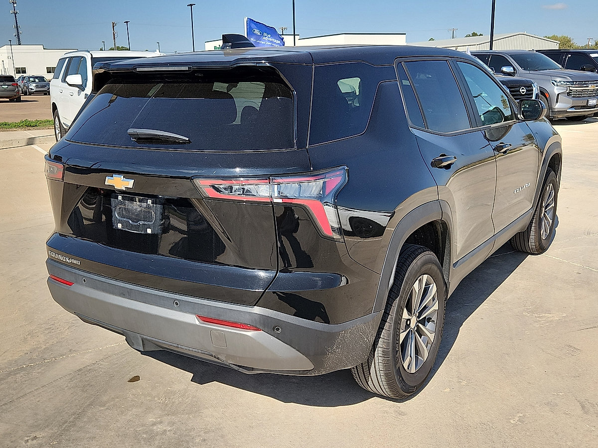 Used 2026 Chevrolet Equinox LT AWD/4WD image 5
