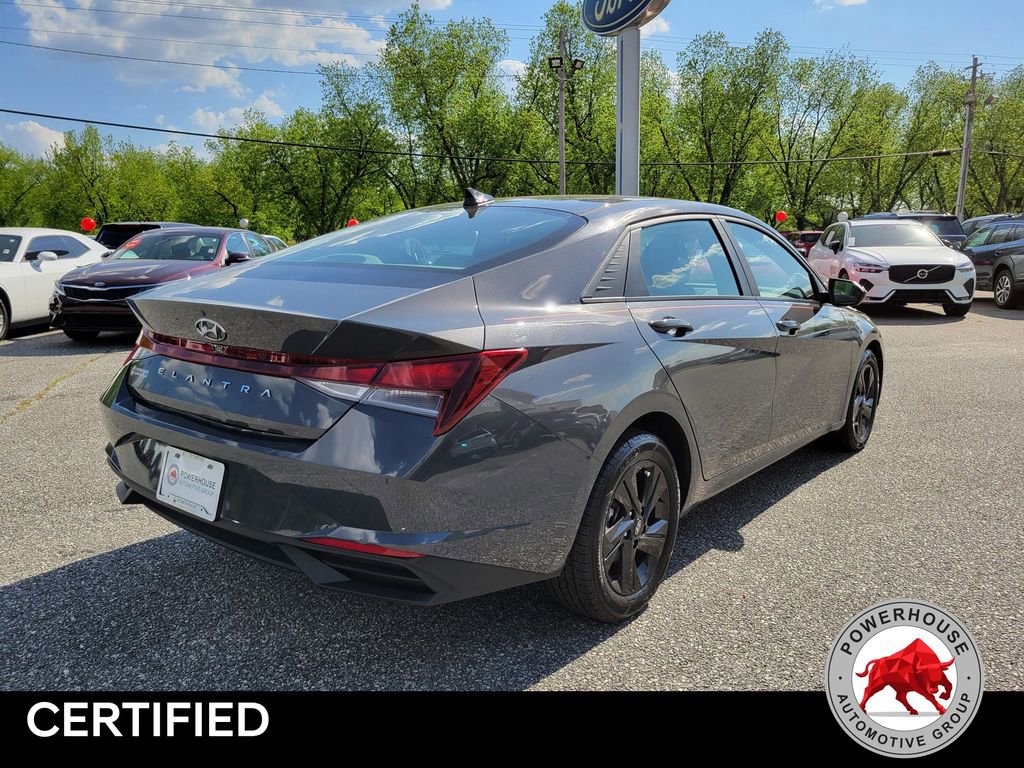Used 2023 Hyundai Elantra SEL FWD image 6
