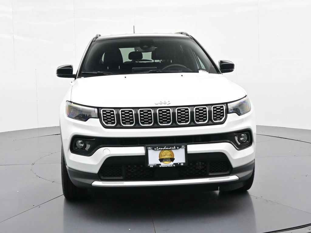 Used 2025 Jeep Compass Limited AWD/4WD image 2