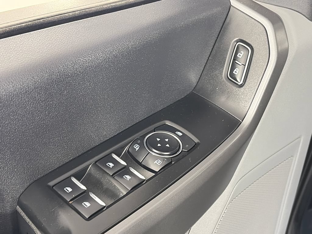 Certified 2025 Ford F250 XLT AWD/4WD image 24