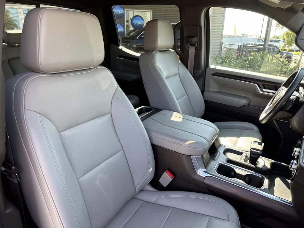 Used 2024 GMC Sierra 1500 SLT w/ SLT Premium Plus Package image 14