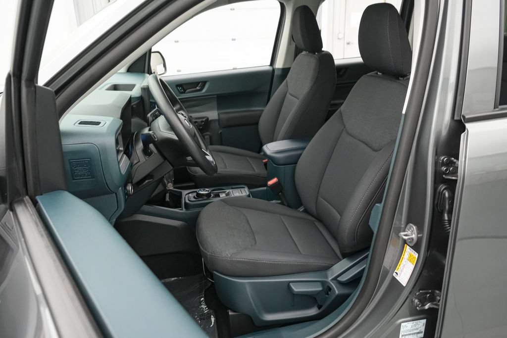 Certified 2025 Ford Maverick XL FWD image 12