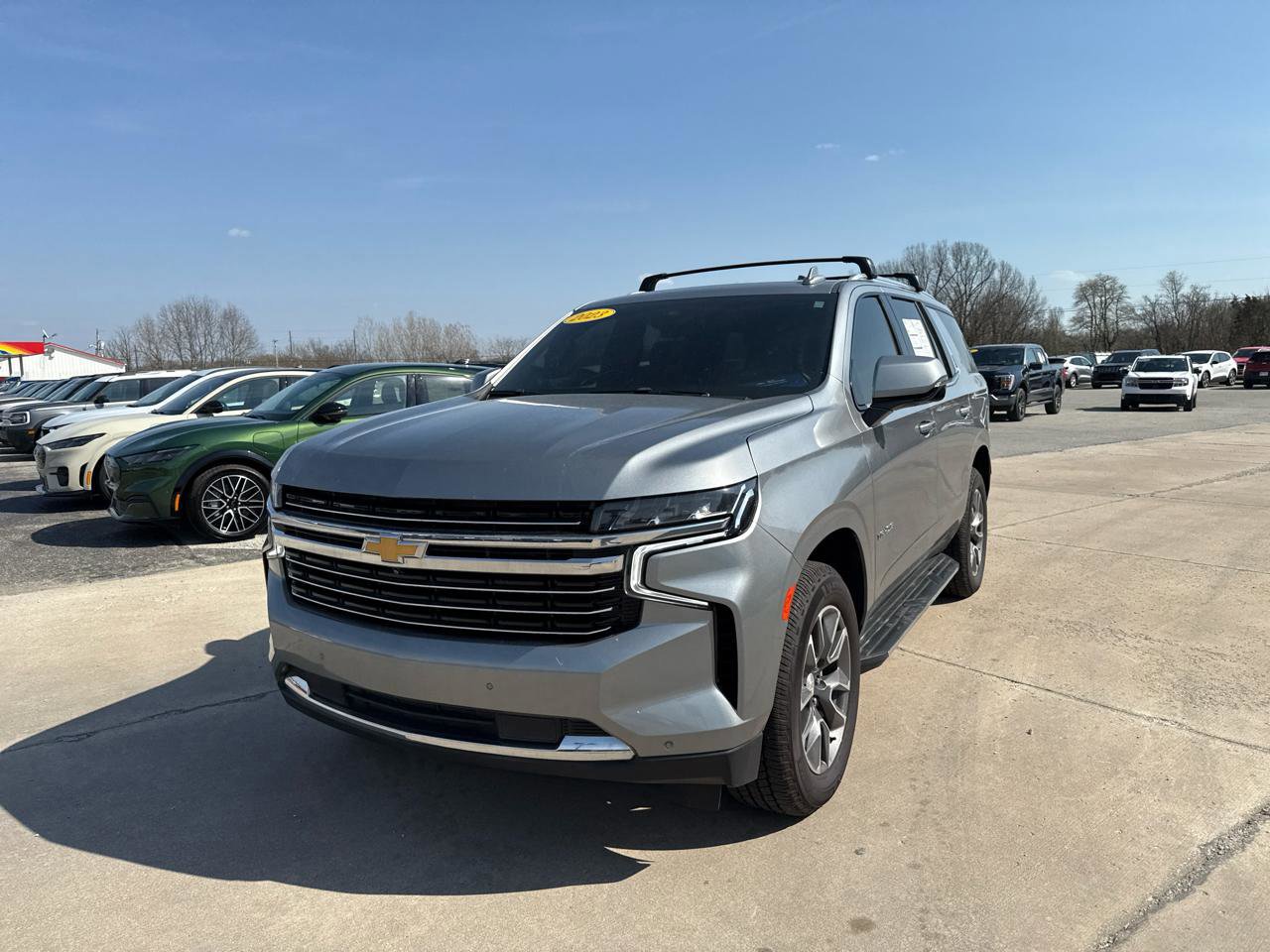 Used 2023 Chevrolet Tahoe LT w/ Luxury Package image 4