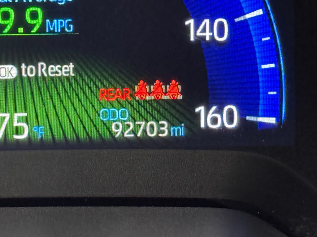 Used 2022 Toyota Corolla LE FWD image 17
