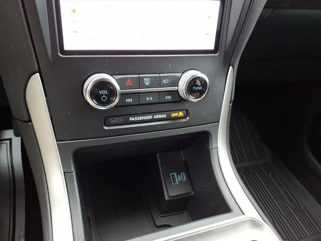 Certified 2024 Ford Edge SEL w/ Convenience Package image 21