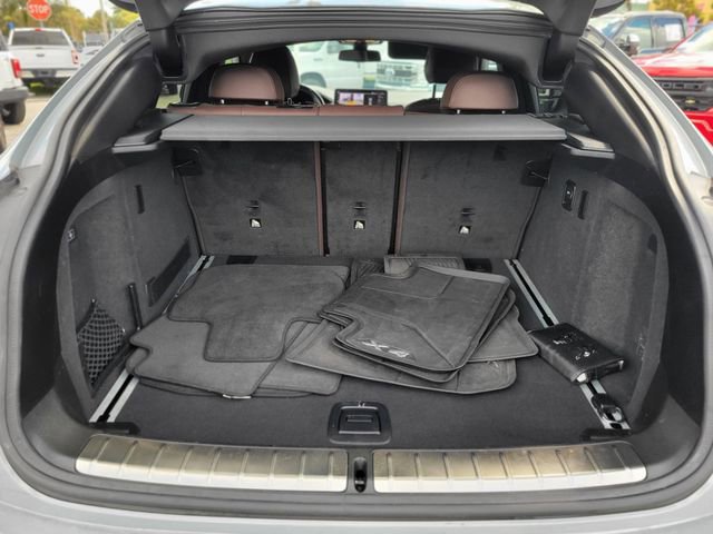 Used 2022 BMW X4 xDrive30i w/ M Sport Package image 6