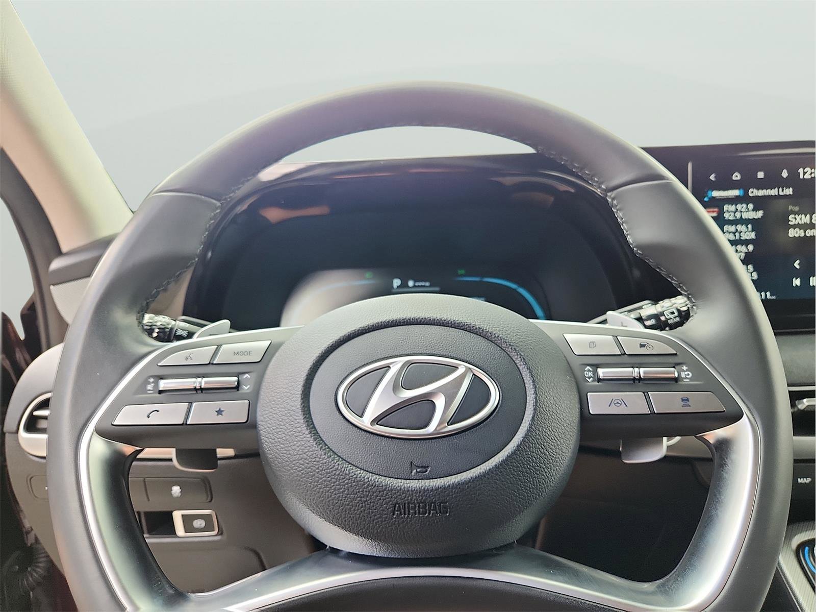 Used 2023 Hyundai Palisade SEL AWD/4WD image 17