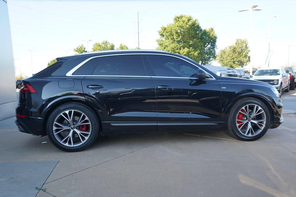 Used 2022 Audi Q8 Prestige w/ Prestige Package AWD/4WD image 11