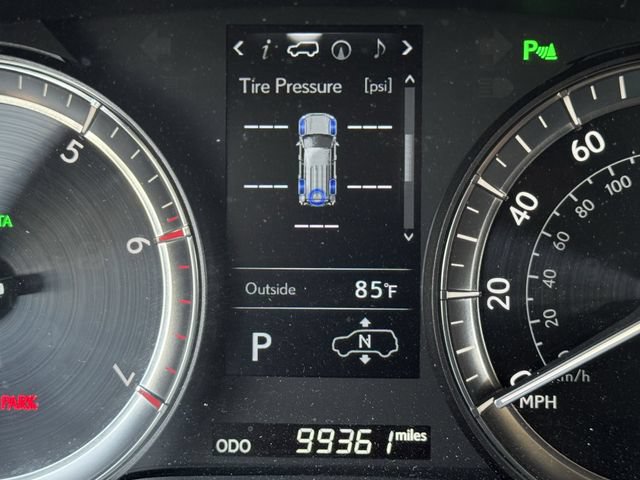 Used 2017 Lexus LX 570 4WD w/ Luxury Package image 14