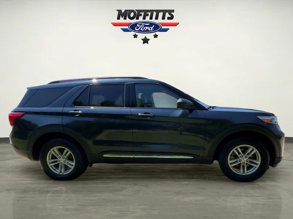Certified 2023 Ford Explorer XLT w/ Equipment Group 202A AWD/4WD image 6