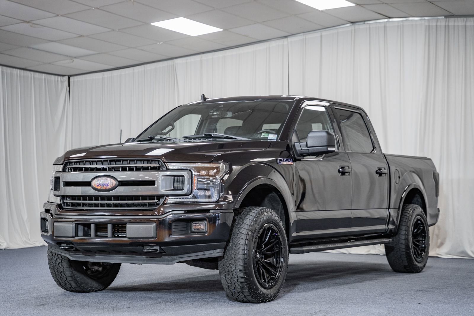 Certified 2020 Ford F150 XLT w/ Equipment Group 302A Luxury image 3