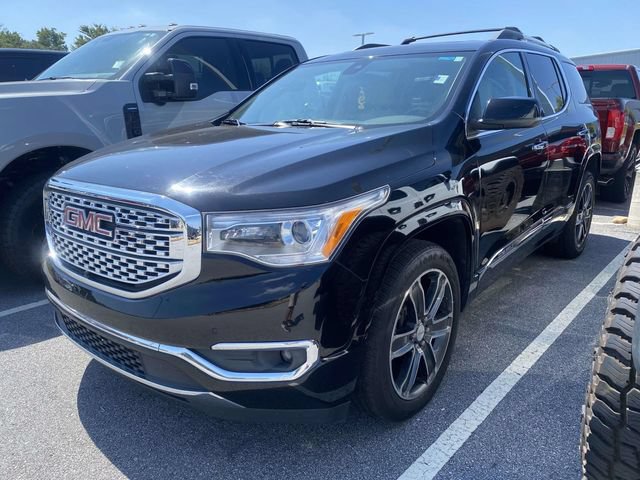 Used 2018 GMC Acadia Denali AWD/4WD image 3