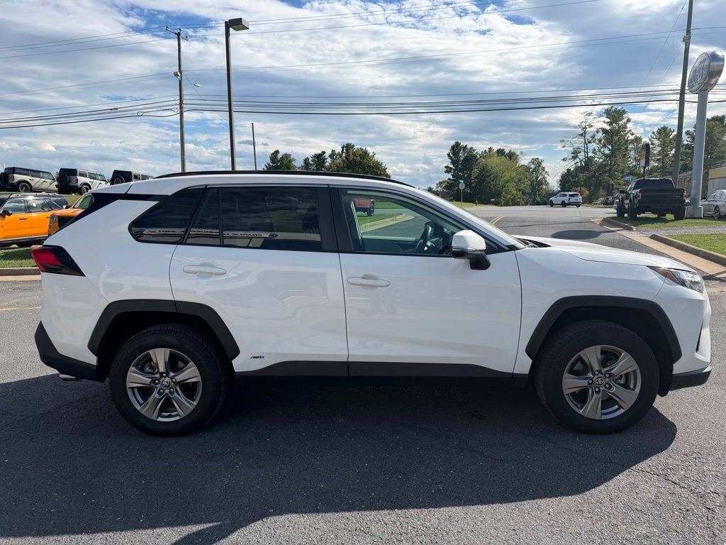 Used 2023 Toyota RAV4 XLE w/ Convenience Package AWD/4WD image 6